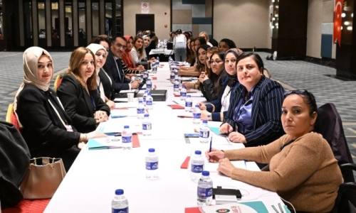 GAZİANTEP KADIN KOMİTE BAŞKANIMIZ SATILMIŞ, HAK-İŞ TÜRKİYE KADIN BULUŞMALARI GAZİANTEP PROGRAMINA KATILDI