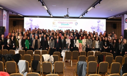 ÖZAĞCI İLE SAVAŞ, HAK-İŞ TÜRKİYE KADIN BULUŞMALARI TRABZON PROGRAMINA KATILD